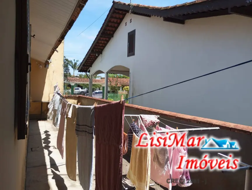 Foto 7 de Casa com 3 quartos à venda, 213m2 em Itapoa - SC