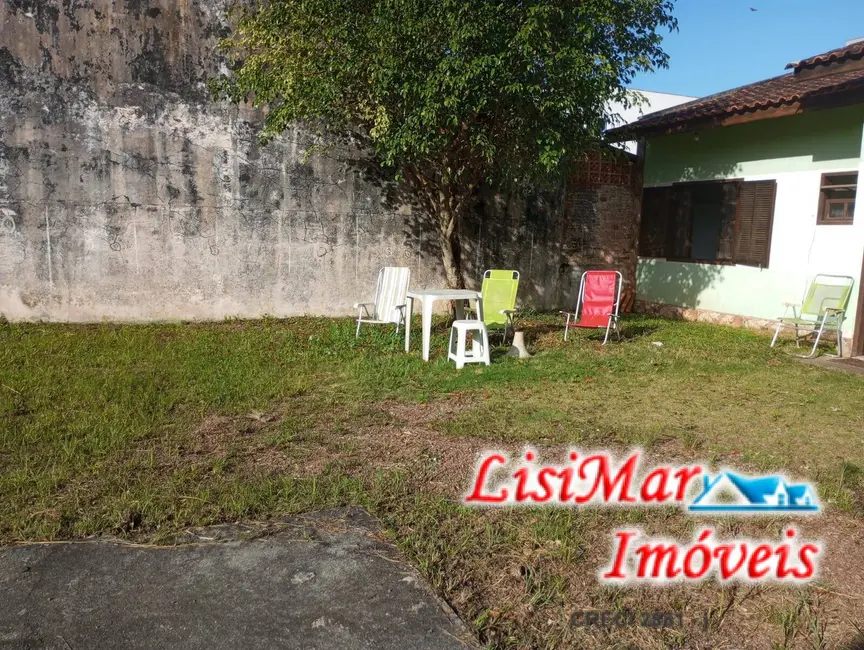 Foto 3 de Casa com 2 quartos à venda e para alugar, 80m2 em Itapoa - SC