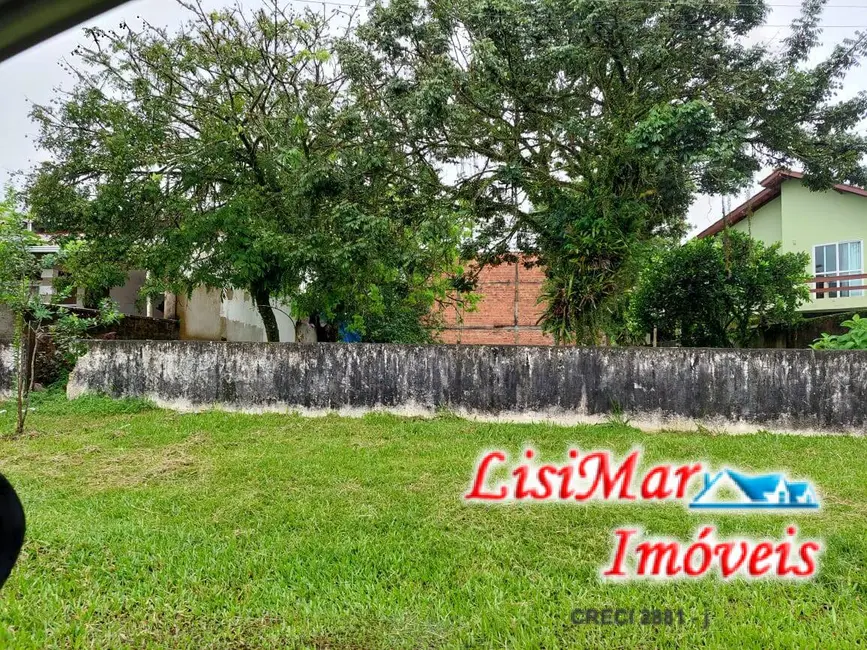 Foto 2 de Terreno / Lote à venda, 390m2 em Itapoa - SC