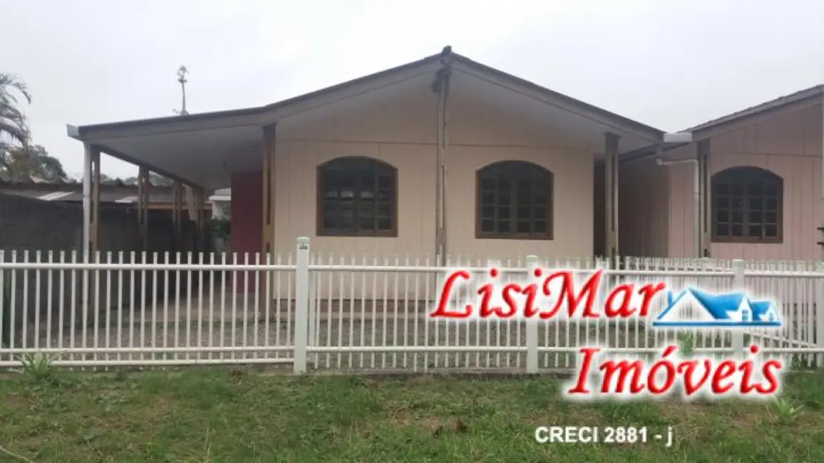 Foto 3 de Casa com 2 quartos para alugar, 144m2 em Itapoa - SC