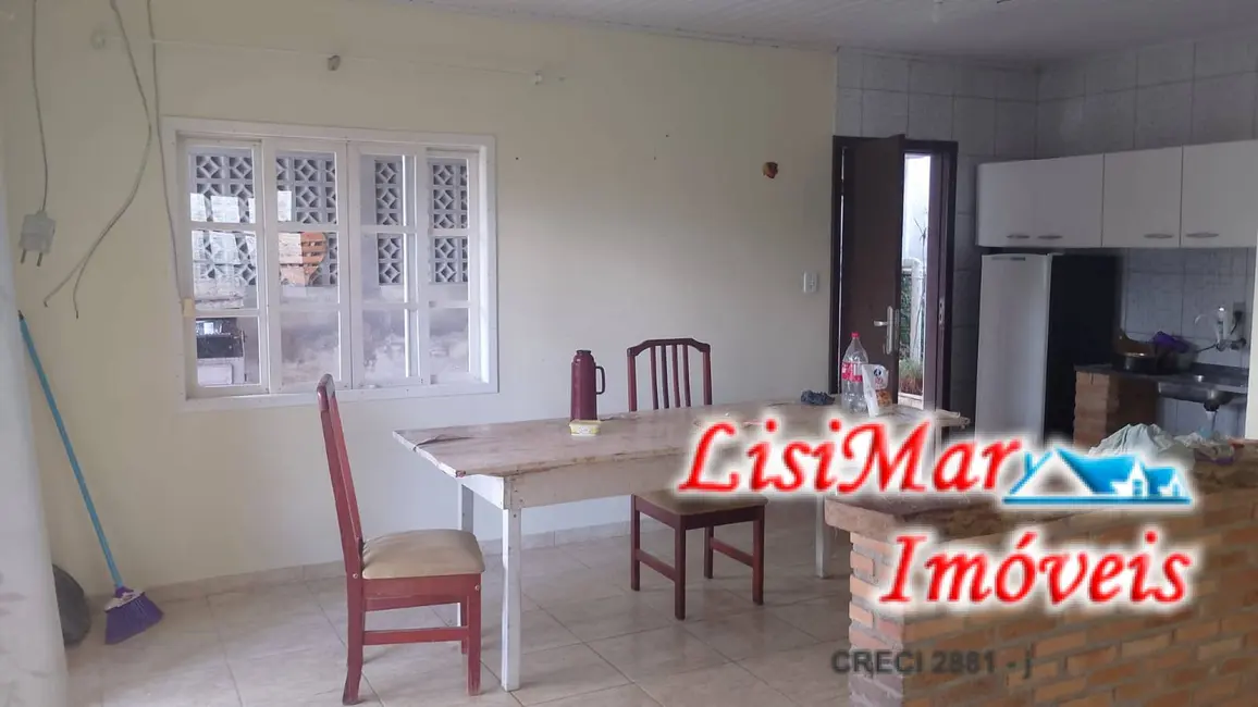 Foto 3 de Casa com 4 quartos à venda, 288m2 em Itapoa - SC