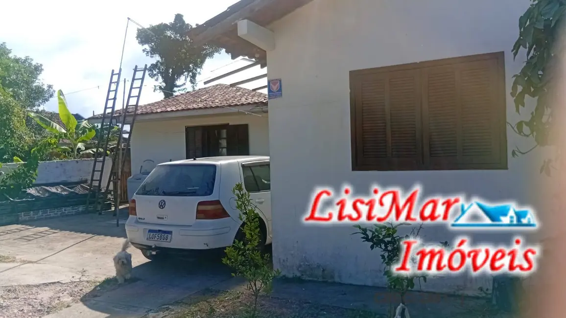 Casa com 4 quartos à venda, 384m2 em Itapoa - SC - imagem 4 Foto 4 de Casa com 4 quartos à venda, 384m2 em Itapoa - SC