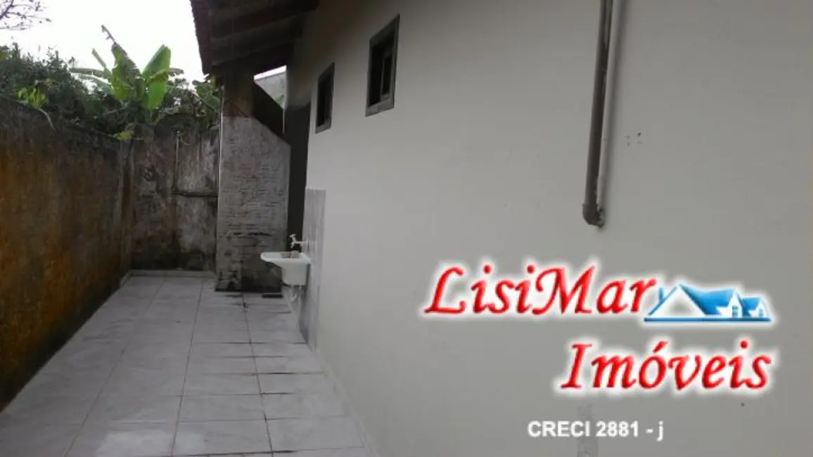 Foto 9 de Casa com 2 quartos à venda, 72m2 em Itapoa - SC