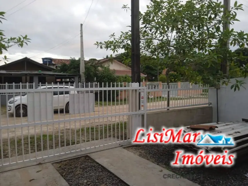 Foto 8 de Casa com 2 quartos à venda, 60m2 em Itapoa - SC