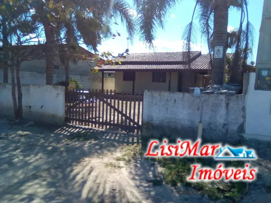 Foto 2 de Casa com 3 quartos à venda, 160m2 em Itapoa - SC