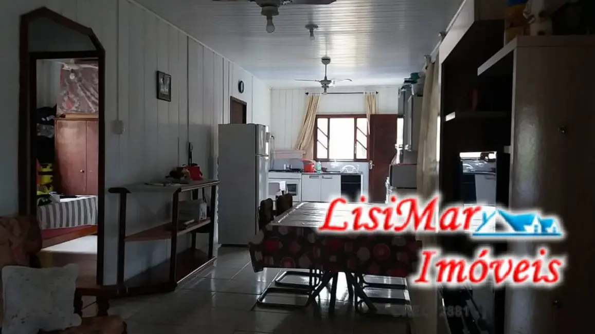 Foto 8 de Casa com 3 quartos à venda, 160m2 em Itapoa - SC