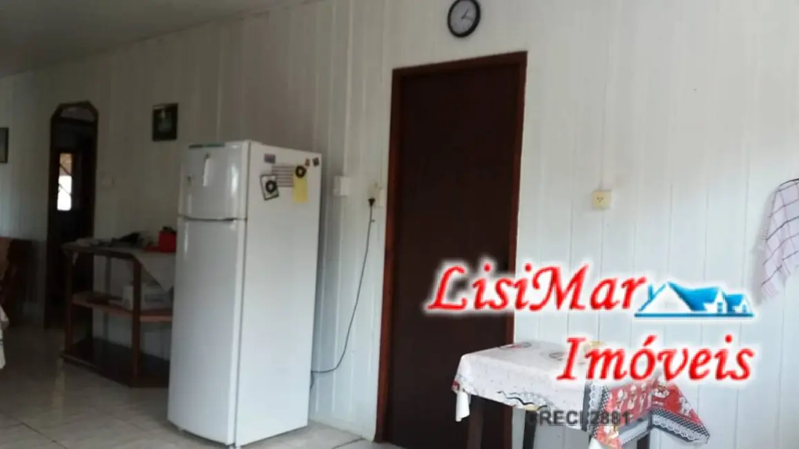 Foto 3 de Casa com 3 quartos à venda, 160m2 em Itapoa - SC