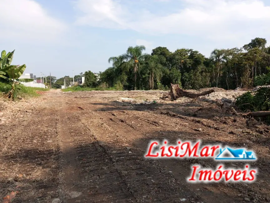 Foto 1 de Terreno / Lote à venda, 360m2 em Itapoa - SC