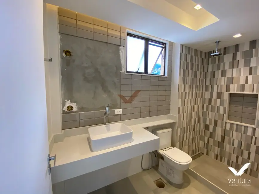 Foto 9 de Apartamento com 3 quartos à venda, 127m2 em Retiro, Petropolis - RJ