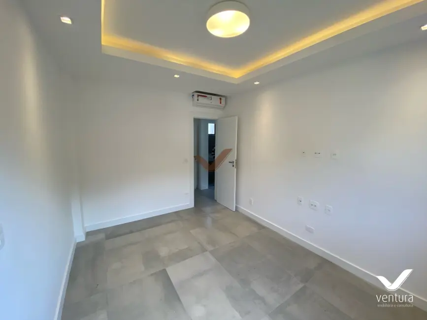 Foto 6 de Apartamento com 3 quartos à venda, 127m2 em Retiro, Petropolis - RJ