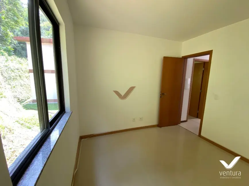 Foto 7 de Apartamento com 3 quartos à venda, 77m2 em Samambaia, Petropolis - RJ
