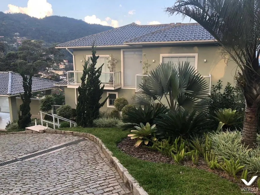 Foto 3 de Casa de Condomínio com 5 quartos à venda, 400m2 em Mosela, Petropolis - RJ