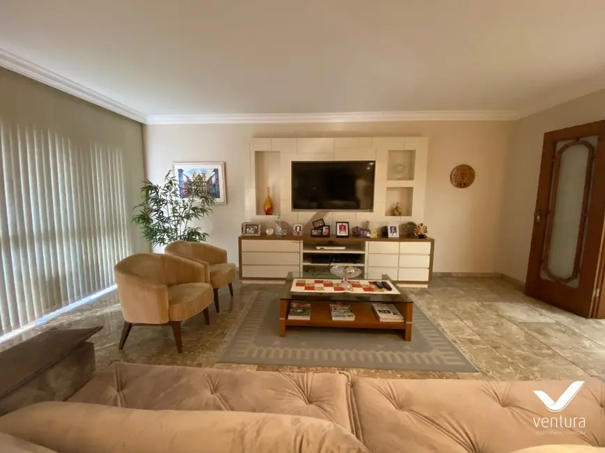 Foto 8 de Apartamento com 4 quartos à venda, 200m2 em Valparaíso, Petropolis - RJ