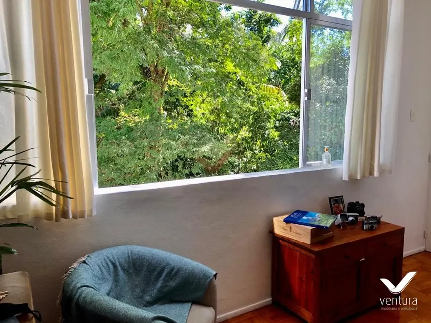 Foto 4 de Apartamento com 2 quartos à venda, 60m2 em Centro, Petropolis - RJ