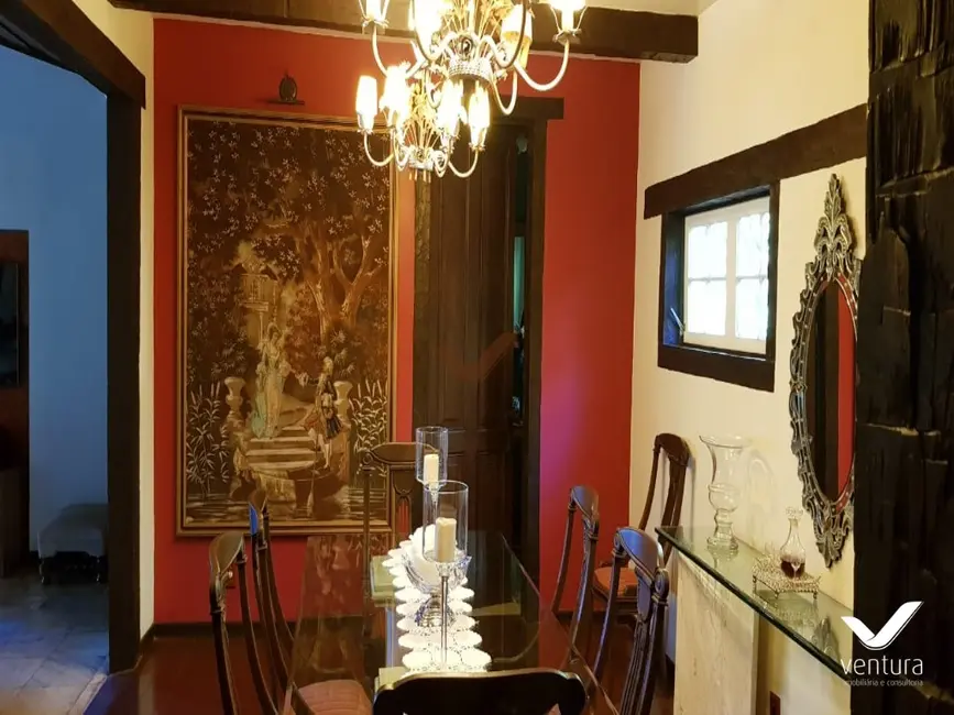 Casa com 5 quartos à venda, 480m2 em Quarteirão Ingelheim, Petropolis - RJ - imagem 8 Foto 8 de Casa com 5 quartos à venda, 480m2 em Quarteirão Ingelheim, Petropolis - RJ