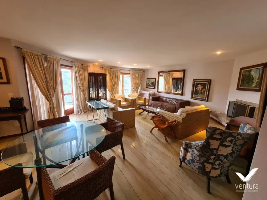 Foto 3 de Casa de Condomínio com 6 quartos à venda, 600m2 em Centro, Petropolis - RJ