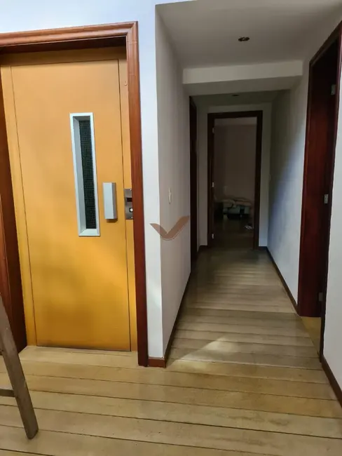 Foto 6 de Casa de Condomínio com 6 quartos à venda, 600m2 em Centro, Petropolis - RJ