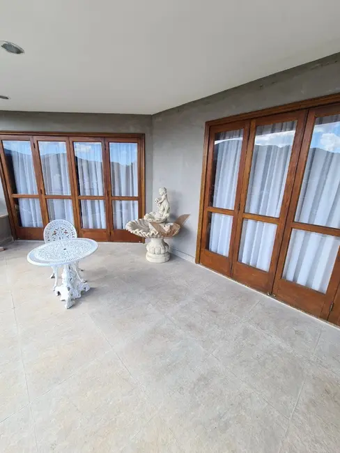 Foto 5 de Casa de Condomínio com 6 quartos à venda, 600m2 em Centro, Petropolis - RJ