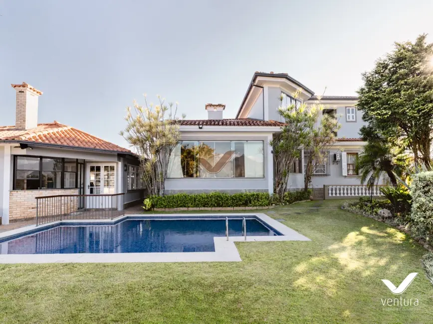Foto 3 de Casa de Condomínio com 5 quartos à venda, 540m2 em Centro, Petropolis - RJ