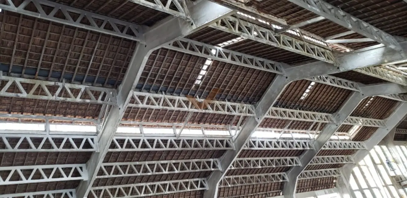 Armazém / Galpão para alugar, 2200m2 em Itamarati, Petropolis - RJ - imagem 4 Foto 4 de Armazém / Galpão para alugar, 2200m2 em Itamarati, Petropolis - RJ