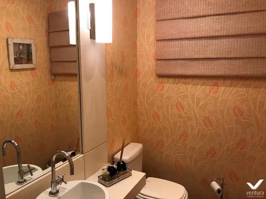 Foto 6 de Casa de Condomínio com 4 quartos à venda, 300m2 em Petropolis - RJ