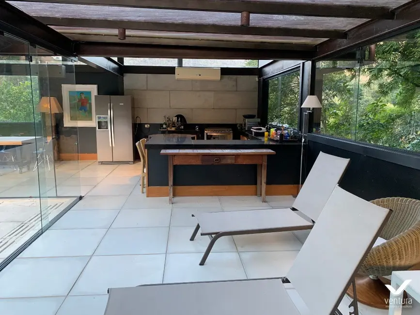 Foto 5 de Casa de Condomínio com 3 quartos à venda, 722m2 em Itaipava, Petropolis - RJ