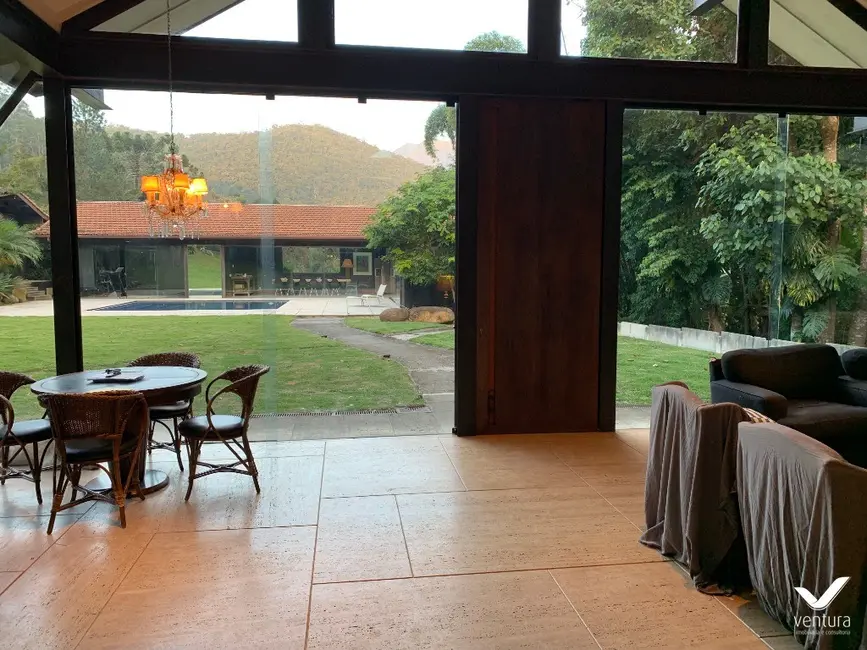 Foto 9 de Casa de Condomínio com 3 quartos à venda, 722m2 em Itaipava, Petropolis - RJ