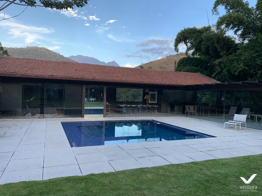 Foto 3 de Casa de Condomínio com 3 quartos à venda, 722m2 em Itaipava, Petropolis - RJ