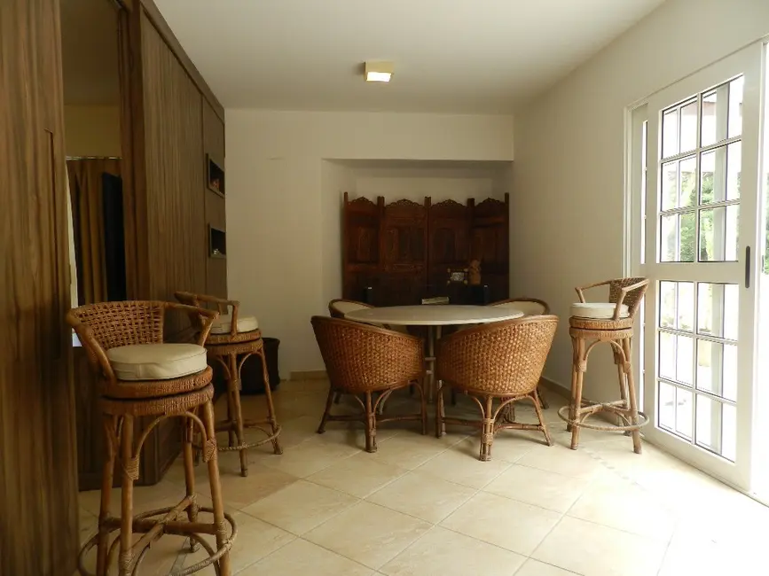 Apartamento com 5 quartos à venda, 300m2 em Itaipava, Petropolis - RJ - imagem 5 Foto 5 de Apartamento com 5 quartos à venda, 300m2 em Itaipava, Petropolis - RJ