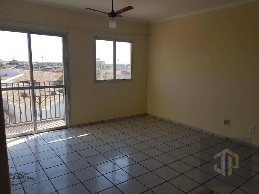 Foto 1 de Apartamento com 3 quartos à venda e para alugar, 65m2 em Jardim Sumaré, Birigui - SP