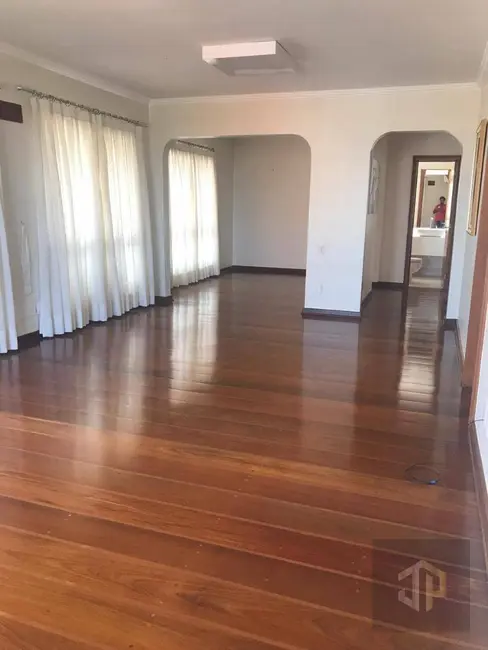 Apartamento com 3 quartos à venda, 385m2 em Centro, Birigui - SP - imagem 3 Foto 3 de Apartamento com 3 quartos à venda, 385m2 em Centro, Birigui - SP