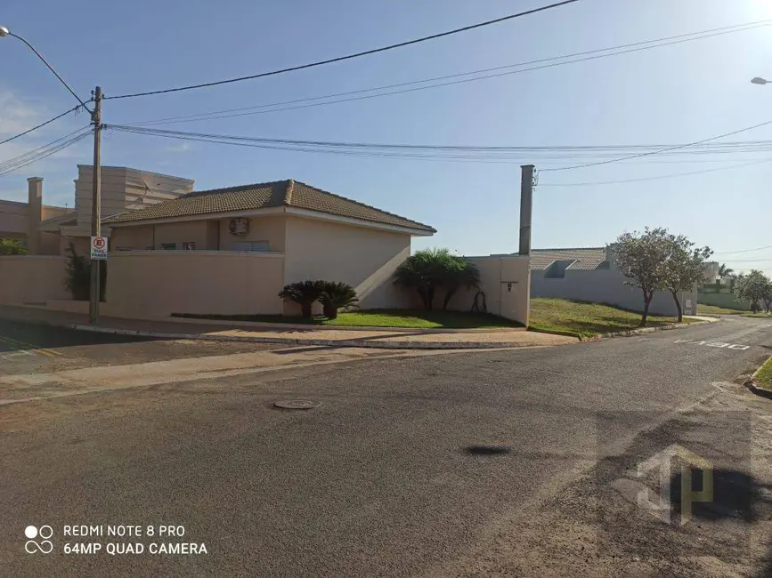 Foto 2 de Casa de Condomínio com 2 quartos à venda, 312m2 em Birigui - SP
