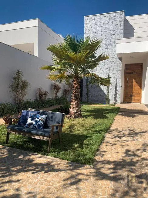 Casa de Condomínio com 3 quartos à venda, 454m2 em Jardim Popi, Birigui - SP - imagem 2 Foto 2 de Casa de Condomínio com 3 quartos à venda, 454m2 em Jardim Popi, Birigui - SP