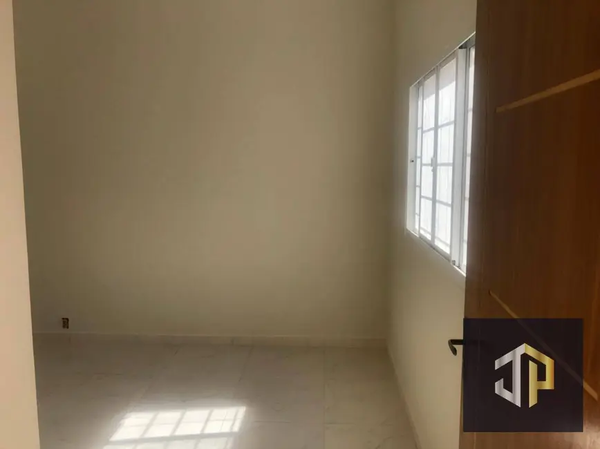Casa com 2 quartos à venda, 125m2 em Quemil, Birigui - SP - imagem 6 Foto 6 de Casa com 2 quartos à venda, 125m2 em Quemil, Birigui - SP