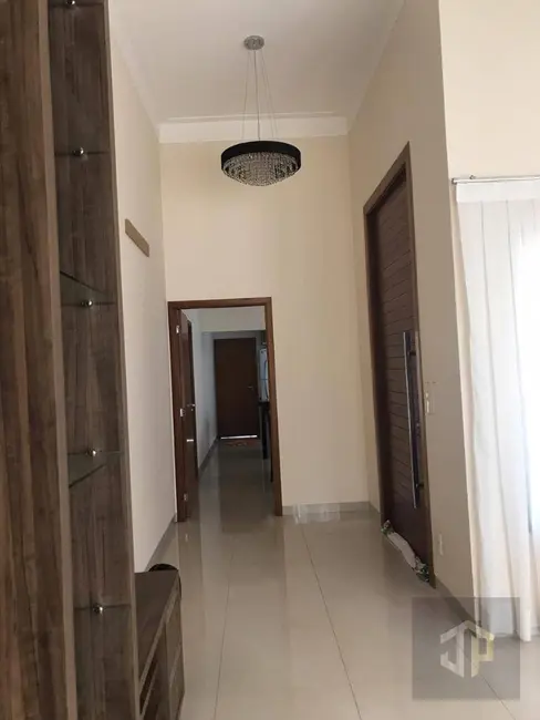 Casa de Condomínio com 3 quartos à venda, 250m2 em Residencial Veneza, Birigui - SP - imagem 5 Foto 5 de Casa de Condomínio com 3 quartos à venda, 250m2 em Residencial Veneza, Birigui - SP