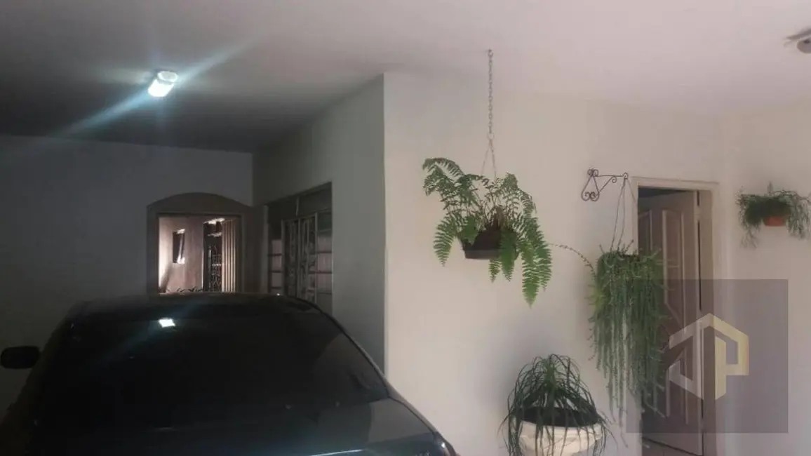 Casa com 3 quartos à venda, 305m2 em Jardim Arco-Íris, Birigui - SP - imagem 5 Foto 5 de Casa com 3 quartos à venda, 305m2 em Jardim Arco-Íris, Birigui - SP