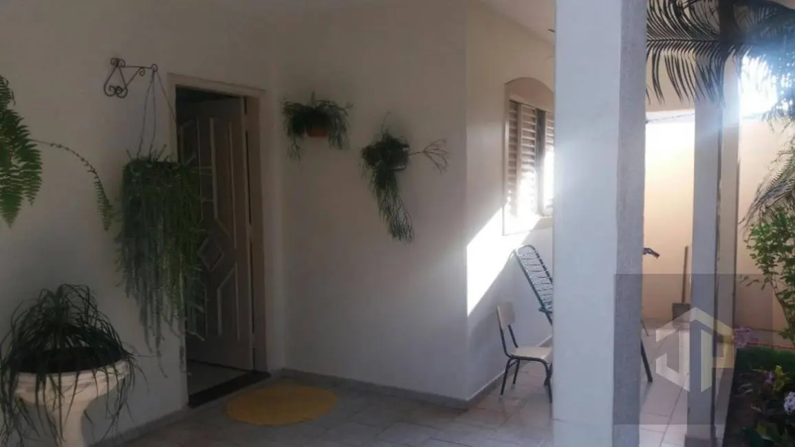 Casa com 3 quartos à venda, 305m2 em Jardim Arco-Íris, Birigui - SP - imagem 7 Foto 7 de Casa com 3 quartos à venda, 305m2 em Jardim Arco-Íris, Birigui - SP