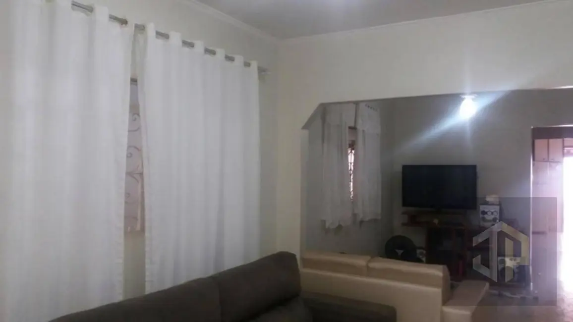 Casa com 3 quartos à venda, 305m2 em Jardim Arco-Íris, Birigui - SP - imagem 8 Foto 8 de Casa com 3 quartos à venda, 305m2 em Jardim Arco-Íris, Birigui - SP
