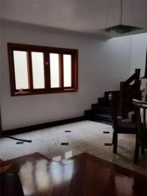 Sobrado com 4 quartos à venda, 190m2 em Campo Grande, São Paulo - SP - imagem 4 Foto 4 de Sobrado com 4 quartos à venda, 190m2 em Campo Grande, São Paulo - SP