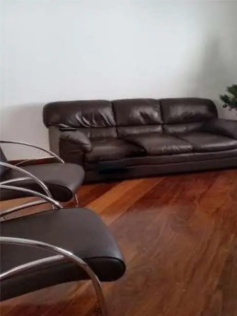 Sobrado com 4 quartos à venda, 190m2 em Campo Grande, São Paulo - SP - imagem 5 Foto 5 de Sobrado com 4 quartos à venda, 190m2 em Campo Grande, São Paulo - SP