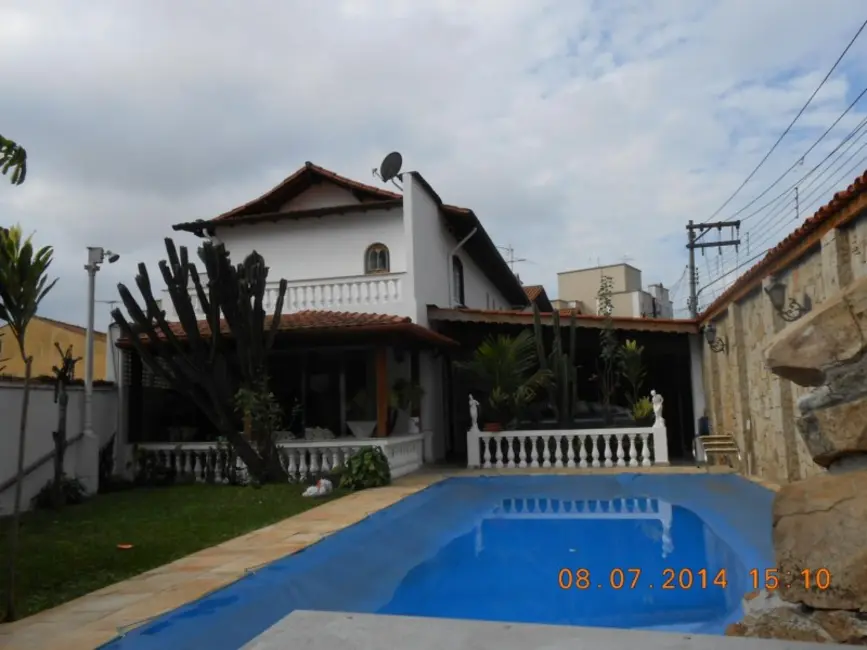 Sobrado com 3 quartos à venda, 248m2 em Jardim Marajoara, São Paulo - SP - imagem 1 Foto 1 de Sobrado com 3 quartos à venda, 248m2 em Jardim Marajoara, São Paulo - SP