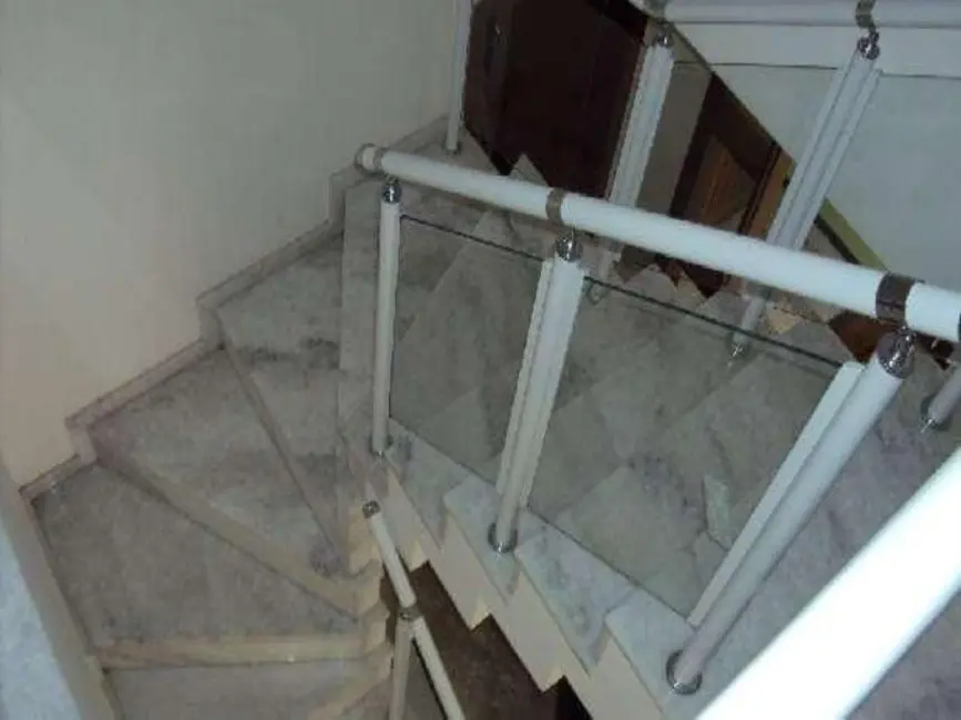 Sobrado com 3 quartos à venda, 244m2 em Campo Grande, São Paulo - SP - imagem 5 Foto 5 de Sobrado com 3 quartos à venda, 244m2 em Campo Grande, São Paulo - SP