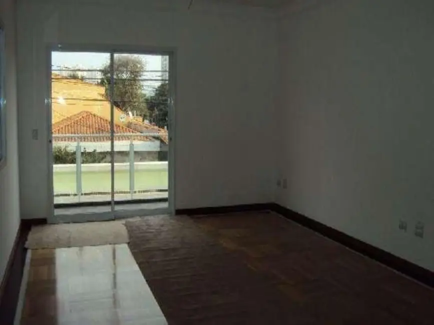 Sobrado com 3 quartos à venda, 244m2 em Campo Grande, São Paulo - SP - imagem 1 Foto 1 de Sobrado com 3 quartos à venda, 244m2 em Campo Grande, São Paulo - SP