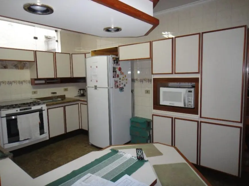 Sobrado com 4 quartos à venda, 240m2 em Campo Grande, São Paulo - SP - imagem 6 Foto 6 de Sobrado com 4 quartos à venda, 240m2 em Campo Grande, São Paulo - SP