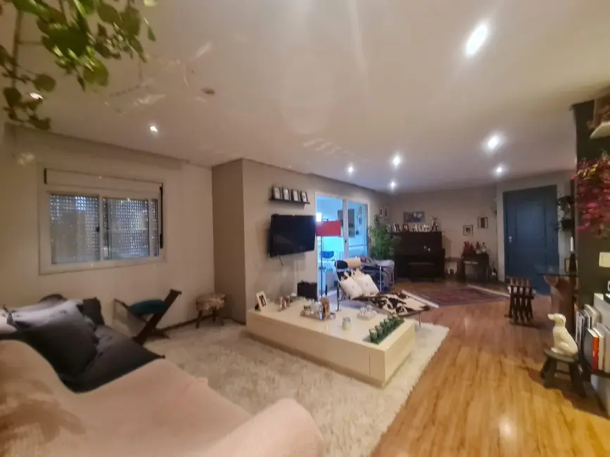 Apartamento com 3 quartos à venda, 120m2 em Vila Sofia, São Paulo - SP - imagem 5 Foto 5 de Apartamento com 3 quartos à venda, 120m2 em Vila Sofia, São Paulo - SP