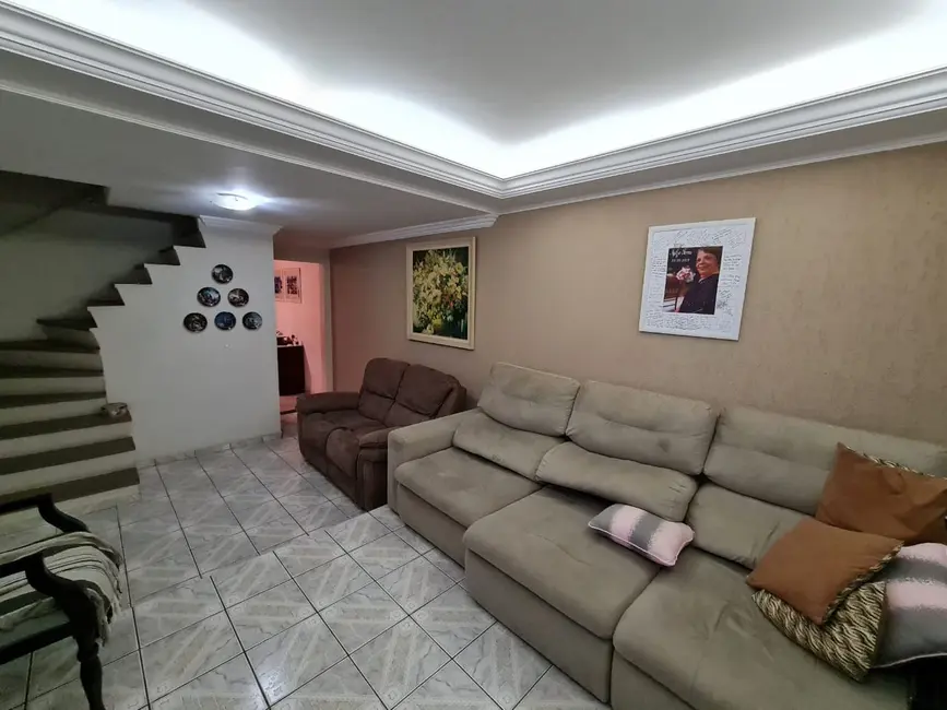 Foto 3 de Casa com 3 quartos à venda, 140m2 em Vila Anhangüera, São Paulo - SP