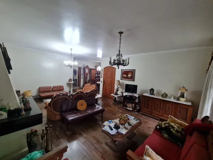 Foto 6 de Casa com 4 quartos à venda, 214m2 em Jardim Campo Grande, São Paulo - SP