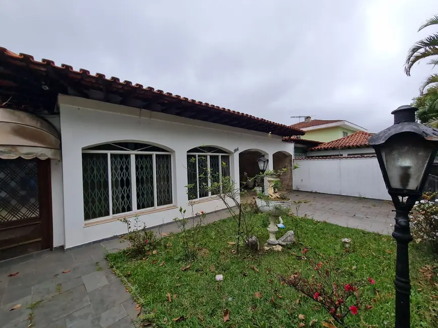 Foto 2 de Casa com 4 quartos à venda, 214m2 em Jardim Campo Grande, São Paulo - SP