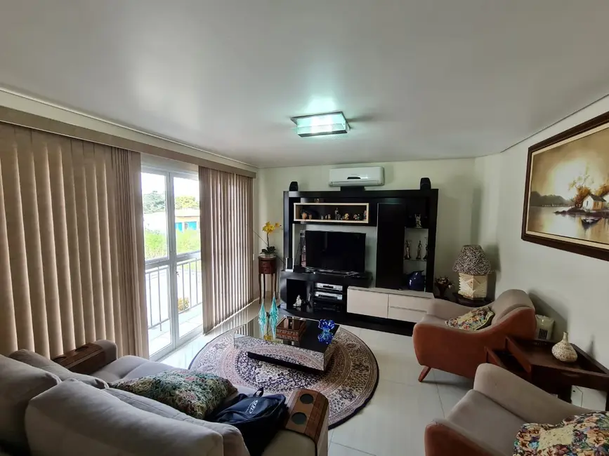 Casa de Condomínio com 4 quartos à venda, 272m2 em Capela do Socorro, São Paulo - SP - imagem 6 Foto 6 de Casa de Condomínio com 4 quartos à venda, 272m2 em Capela do Socorro, São Paulo - SP