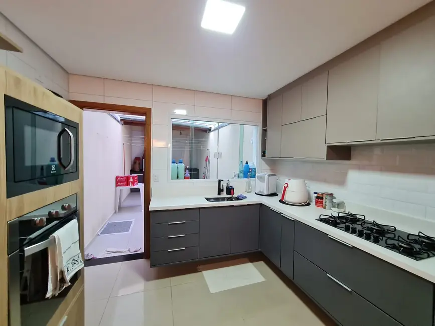 Foto 7 de Casa com 3 quartos à venda, 106m2 em Vila Campo Grande, São Paulo - SP